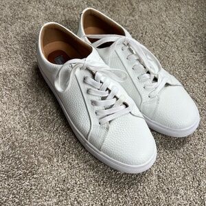 Men's White Leather Sneakers